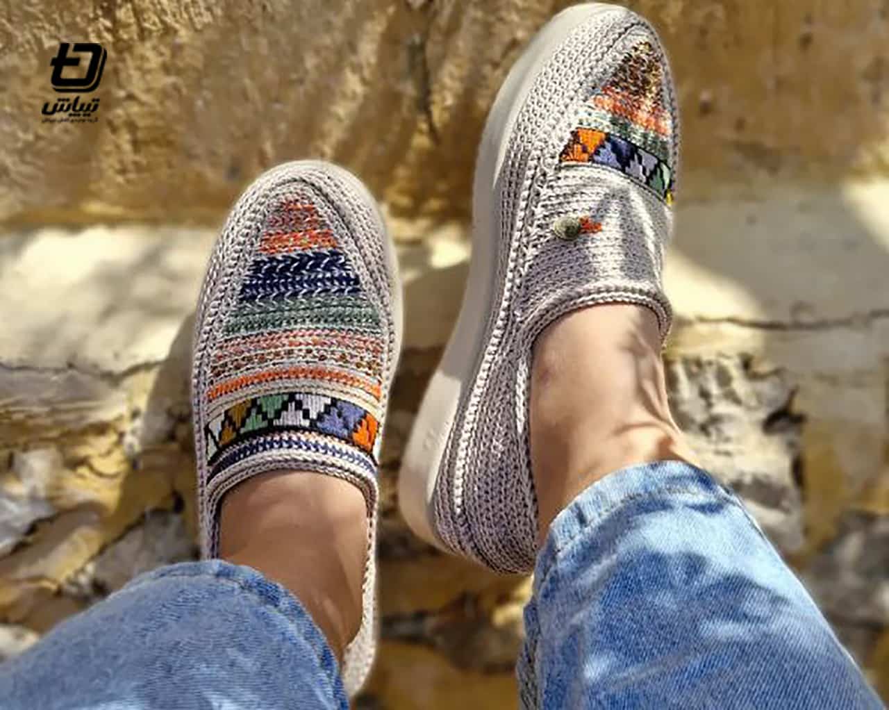 فروش گیوه در بازار تهران + قیمت کفش گیوه رنگی عمده